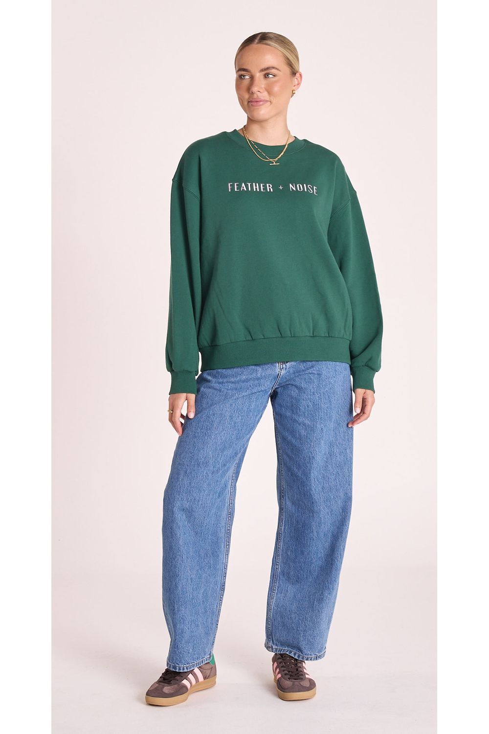 Essential Logo Crew Green