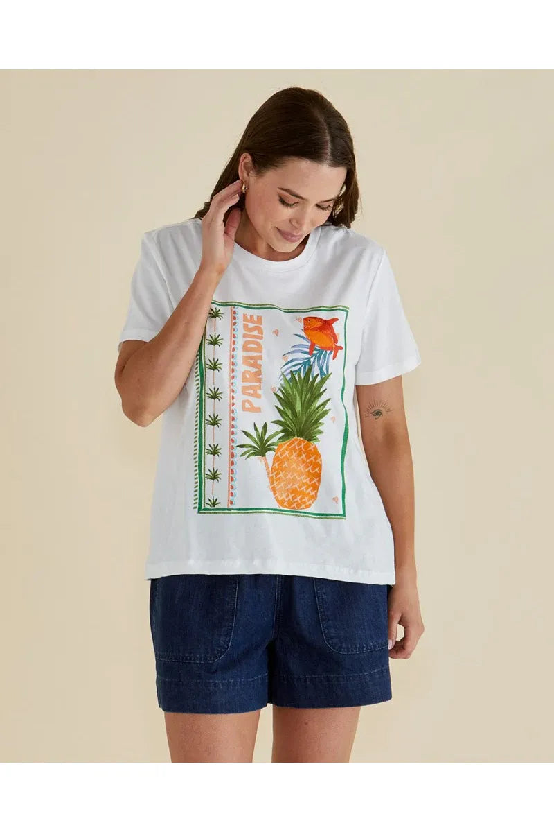 Ellia Crew Tee Paradise Beach Print