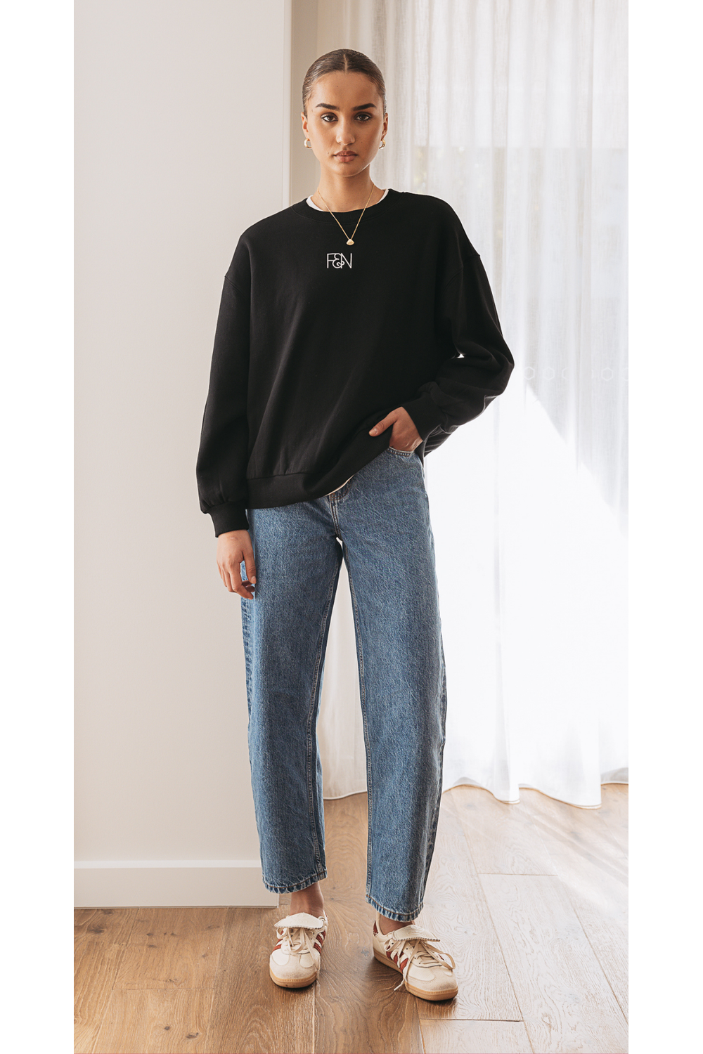 Signature Logo Crew Black