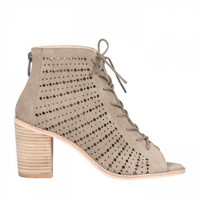 SALE - WOMENS FOOTWEAR