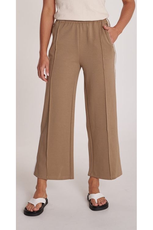 Noah Crop Pant Camel Stripe