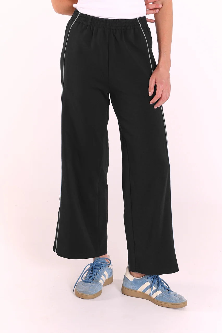 Noah Cropped Pant Black Piping