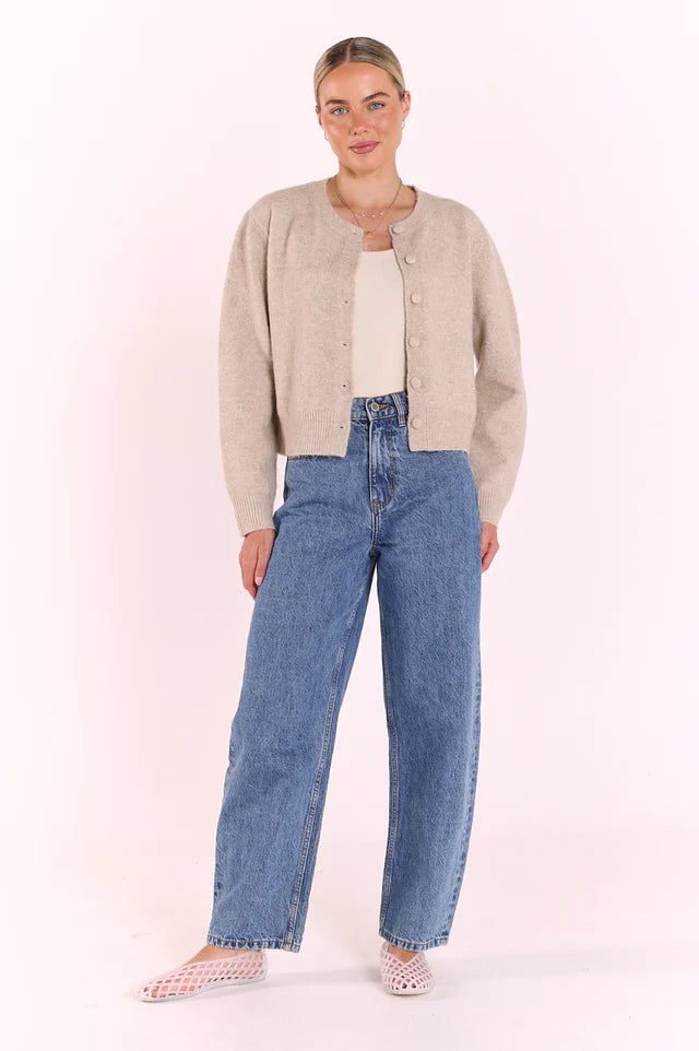 May Cardi Oat
