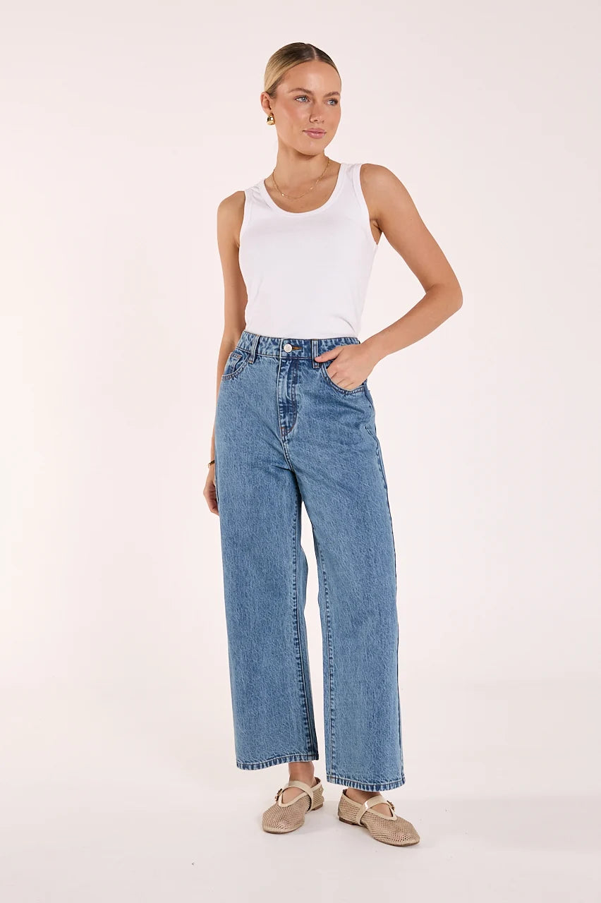 Stevie Cropped Jean Deep Blue
