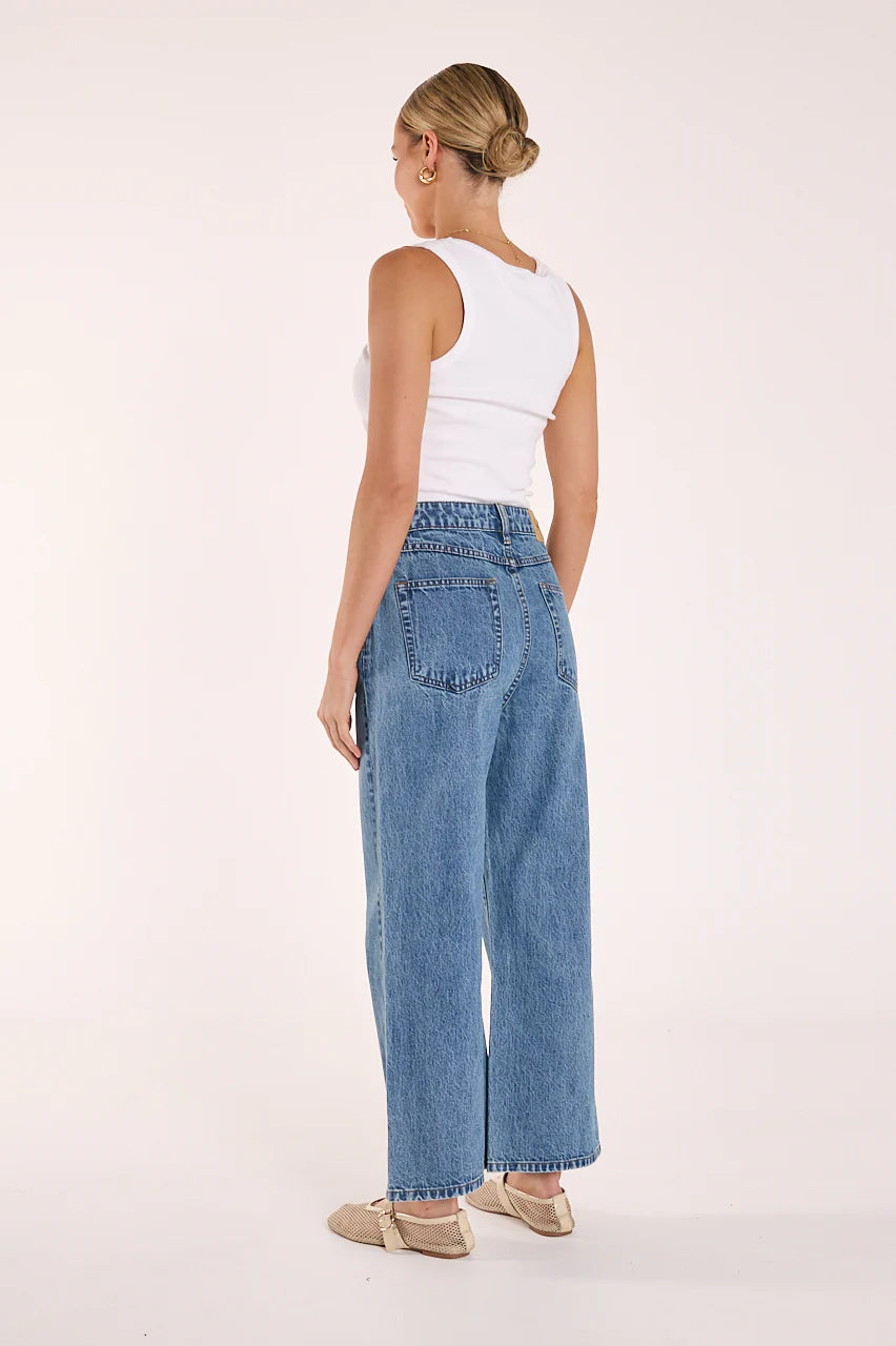 Stevie Cropped Jean Deep Blue