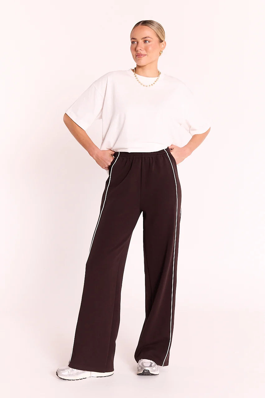 Noah Wide Pant Dark Chocolate Piping
