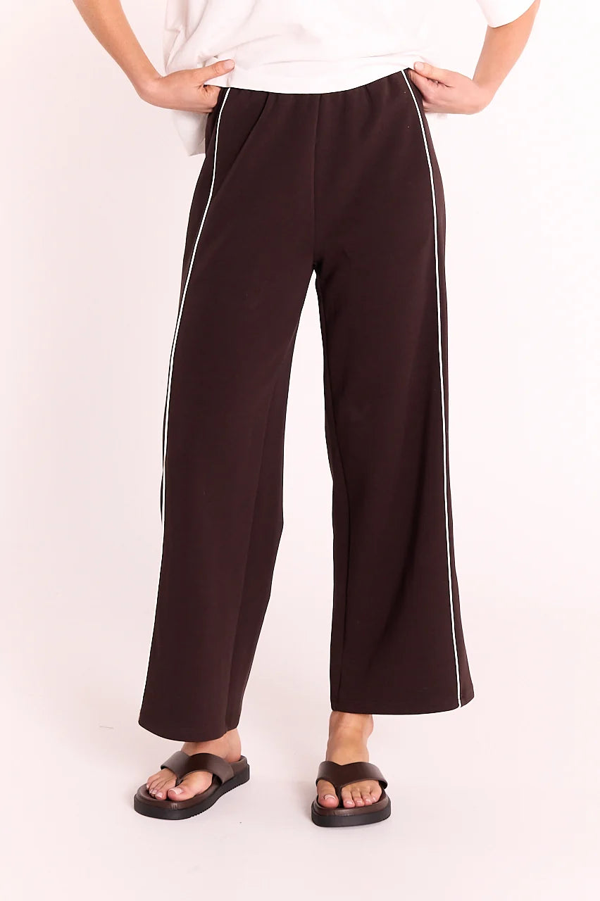 Noah Cropped Pant Dark Chocolate Piping