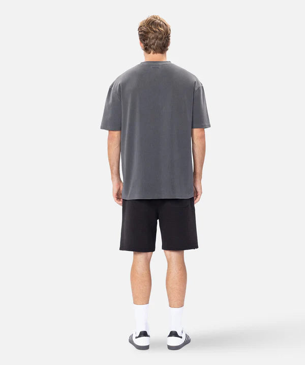 The Newport Tee Onyx