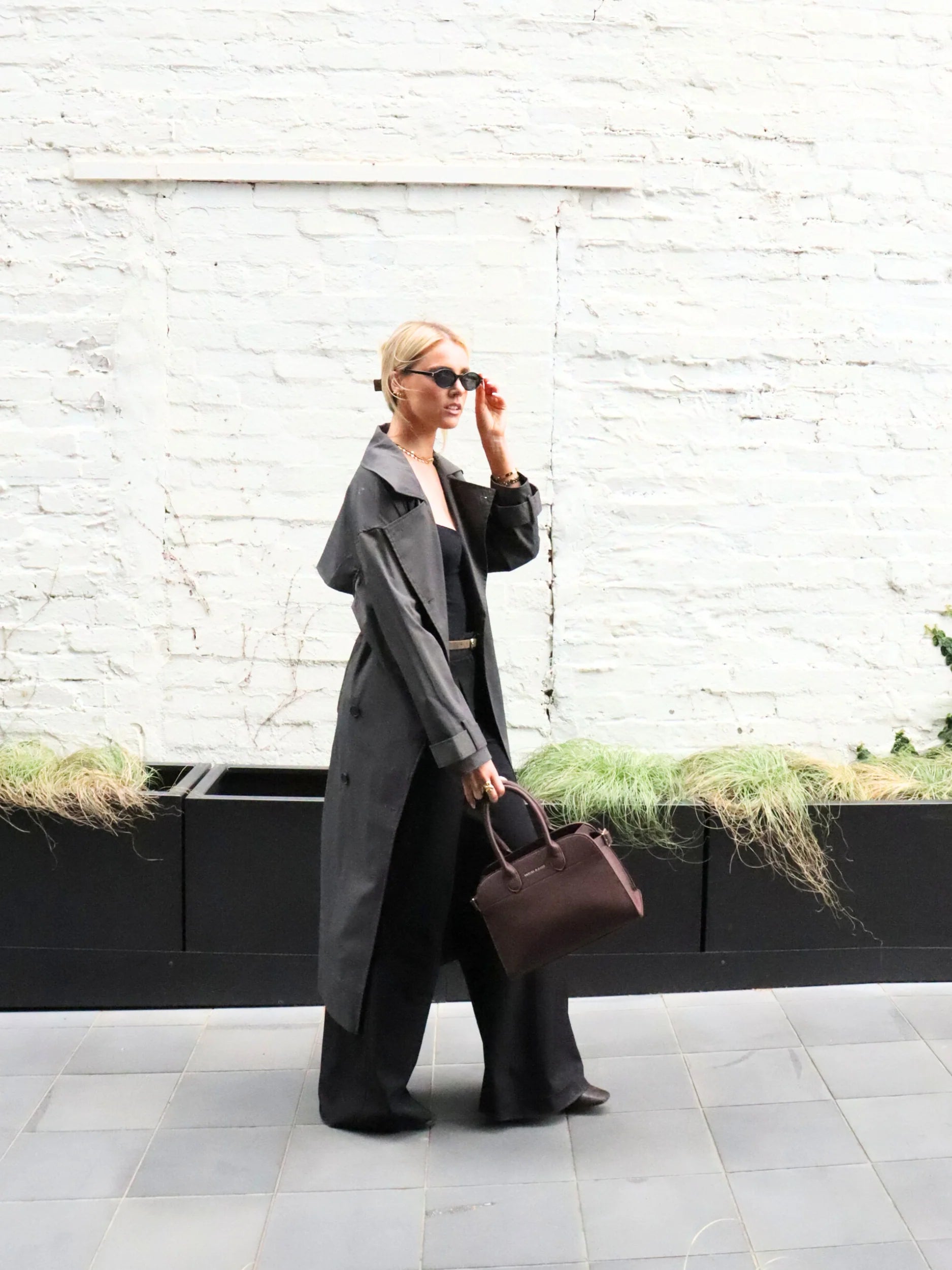 Clemence Medium Tote Bag Brown