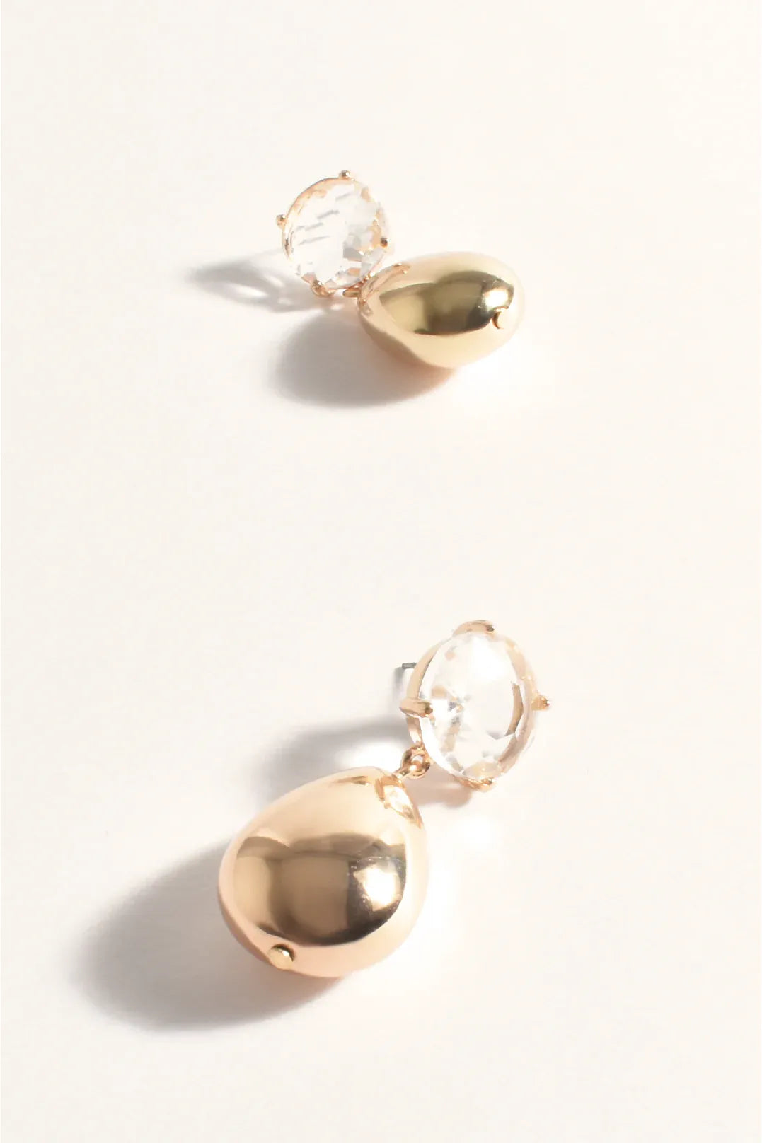 Stone Top Teardrop Earring Gold