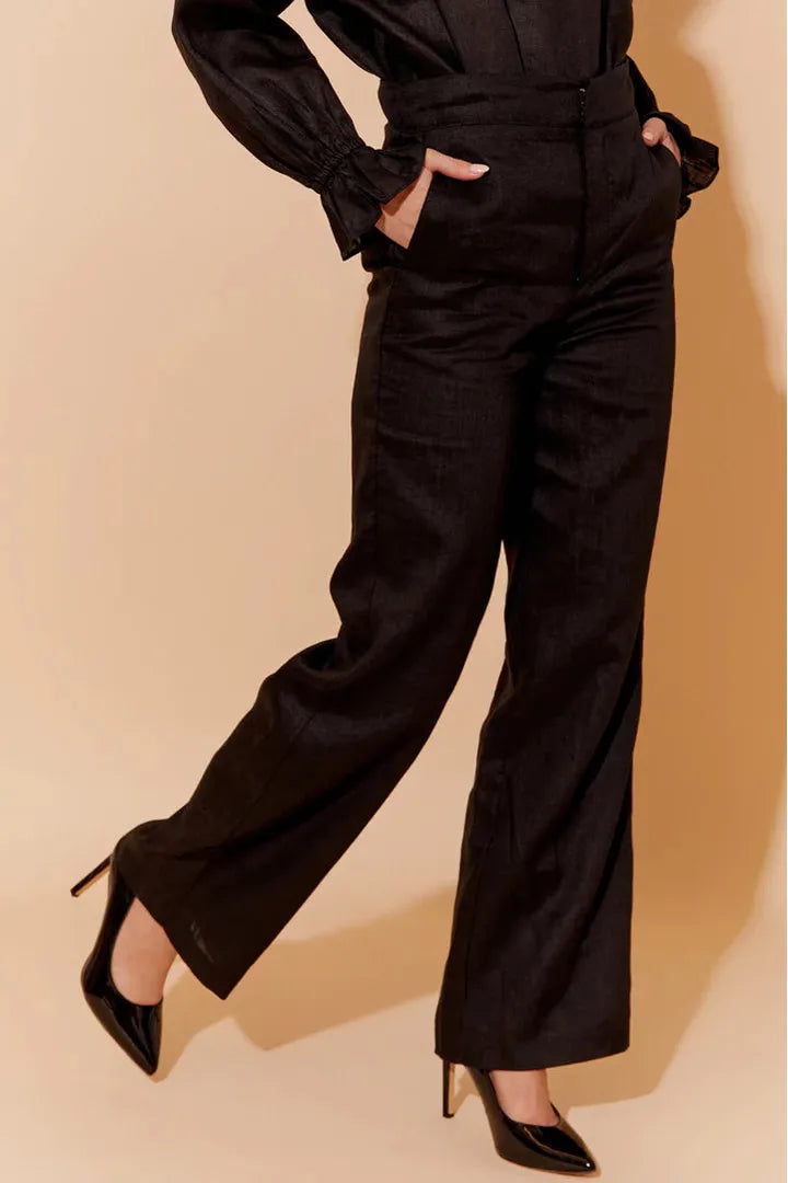 Nisha Pant Black