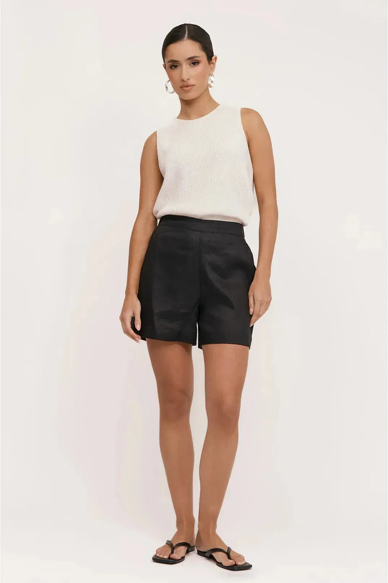 Trinity Linen Short Black