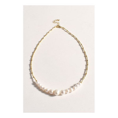 Pearl Front Necklace Gold