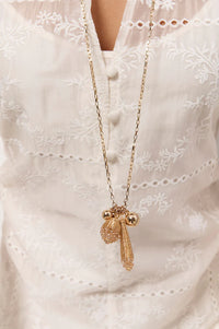 Artisan Woven Cluster Necklace Gold