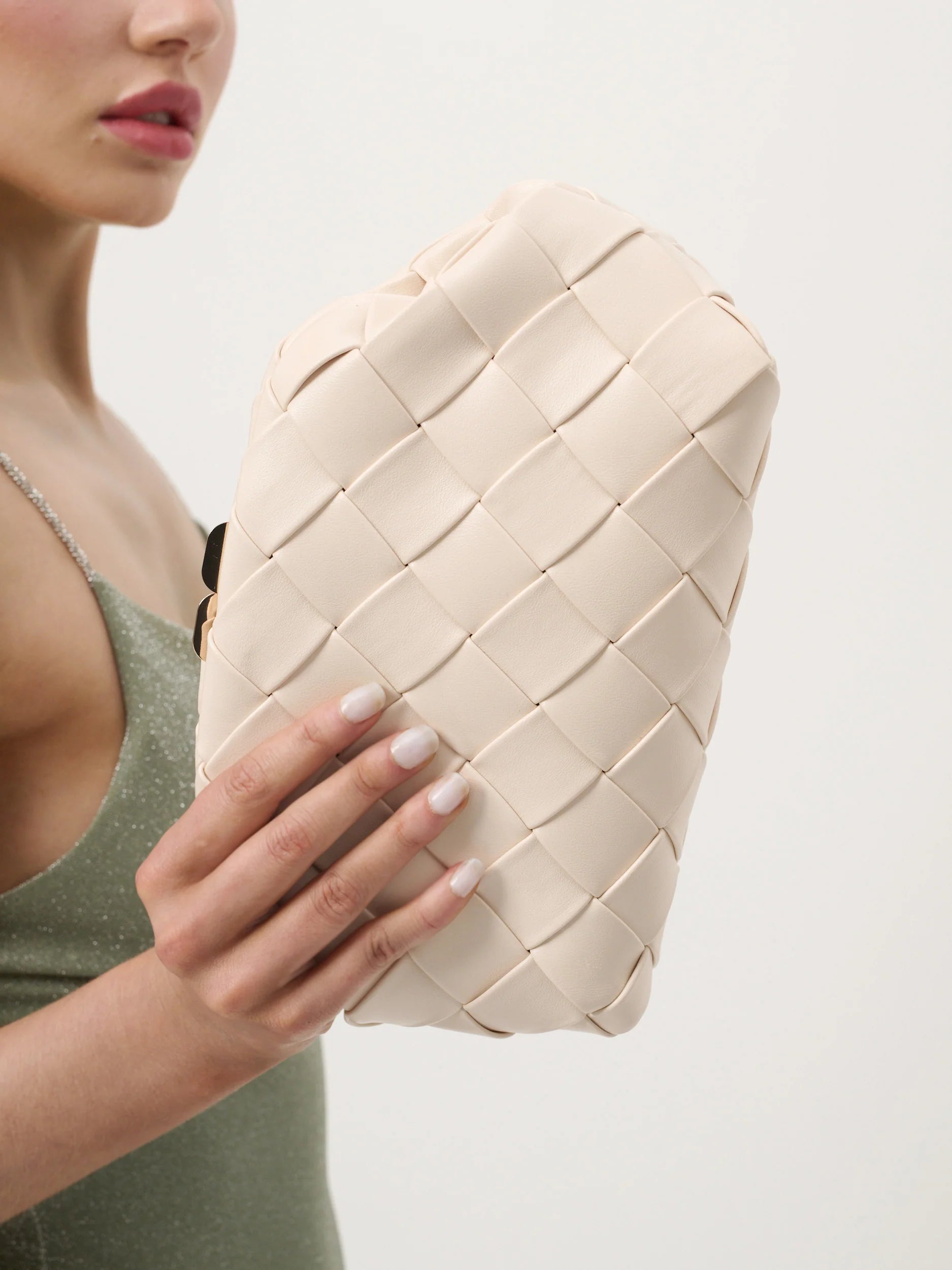 Gianna Woven Clutch Bag Beige