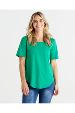 Ariana Tee Jade
