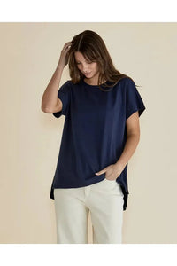 Willa Tee