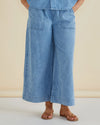 Saffra Relax Leg Jean Medium Wash