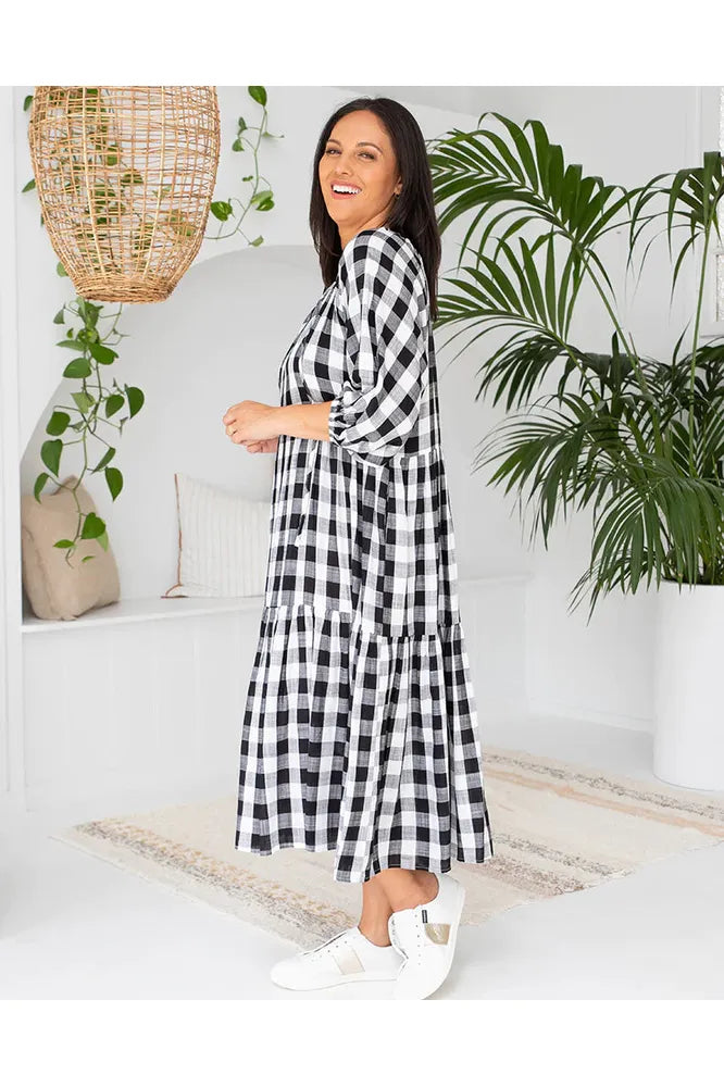 Amber Dress Black