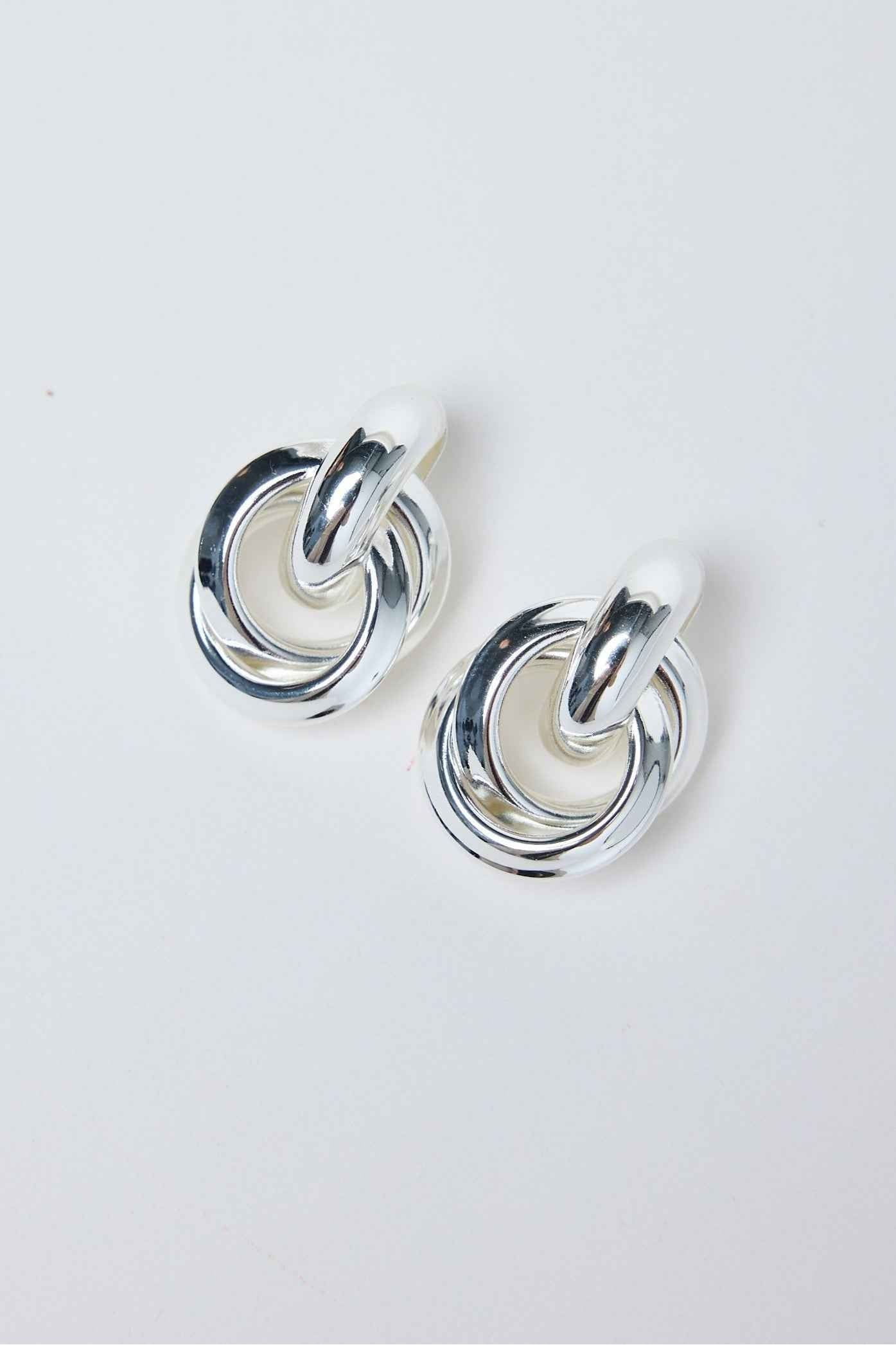Knot Earrings Silver