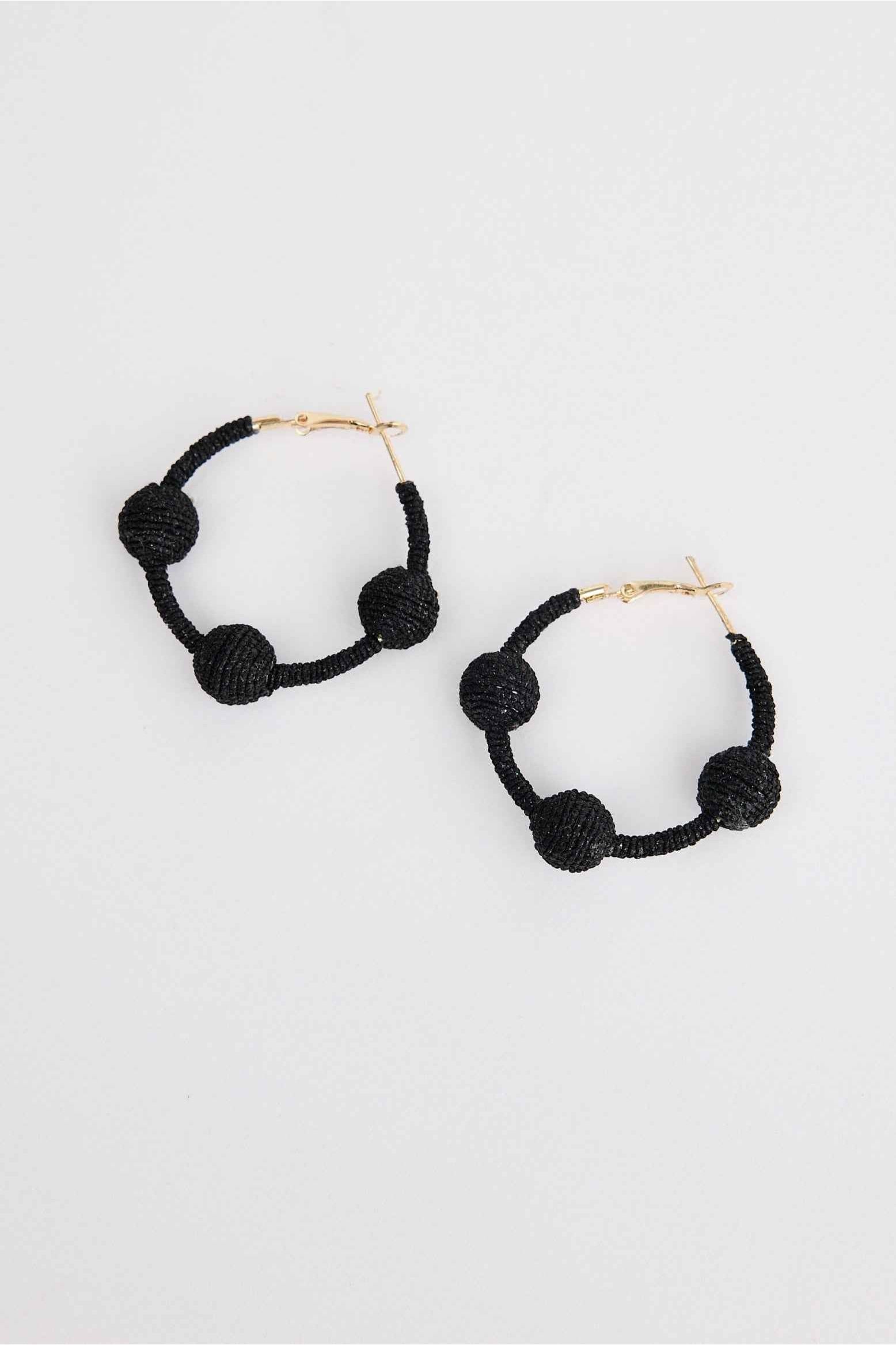 Finley Earrings Black