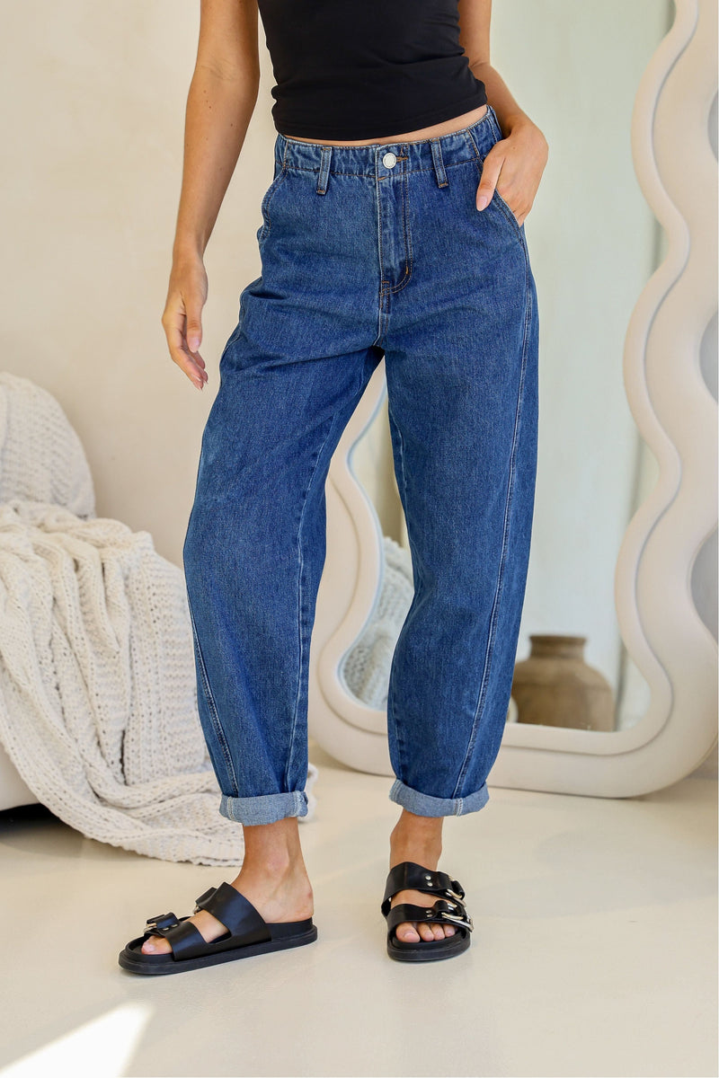 Valentina Cuffed Barrel Jean Mid Blue