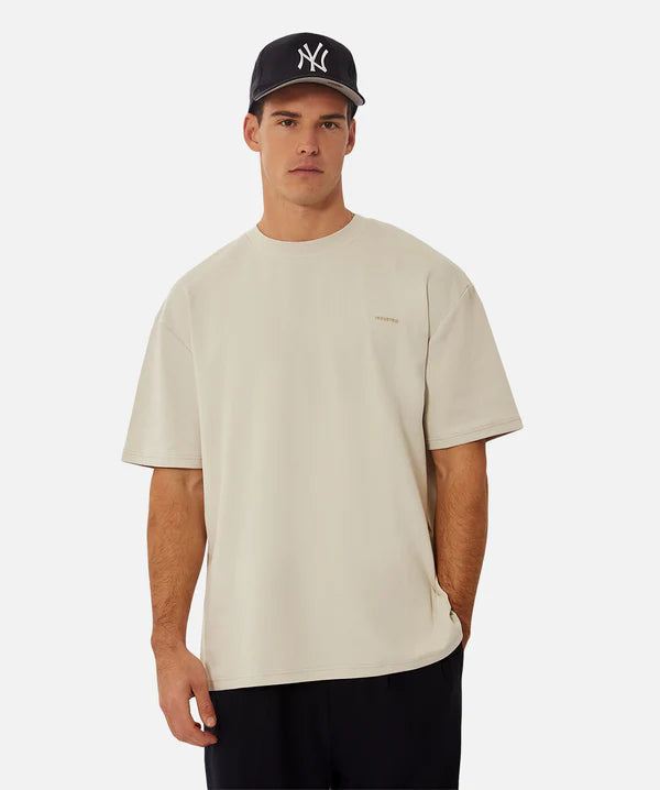 The Newport Tee Grain