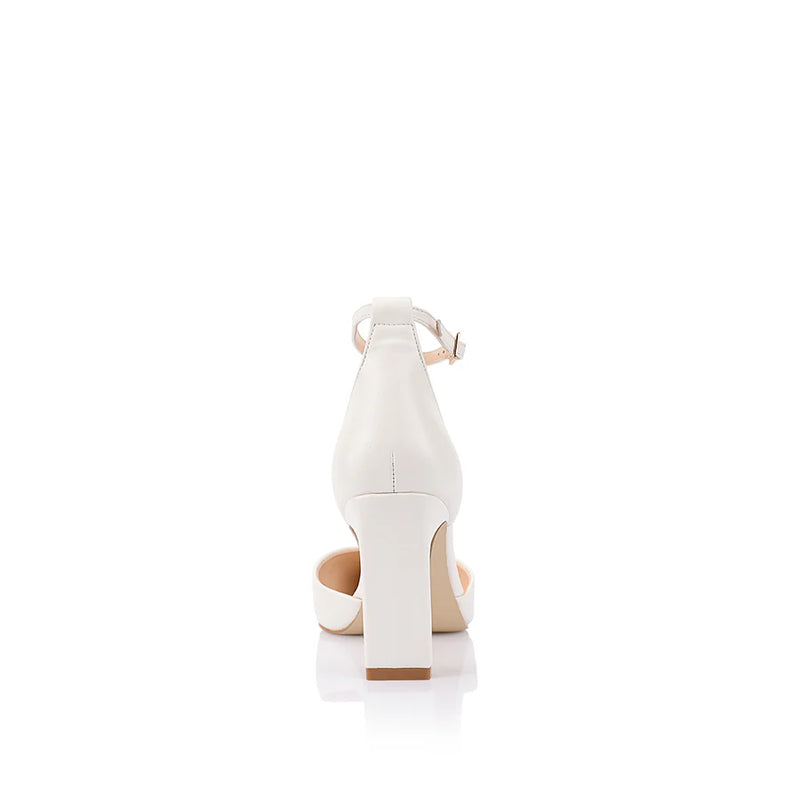 Kosta Closed Toe Block Heels Chalk