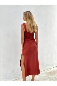 Selena Midi Dress Rust