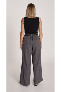 Lilly Boat Neck Tank Black