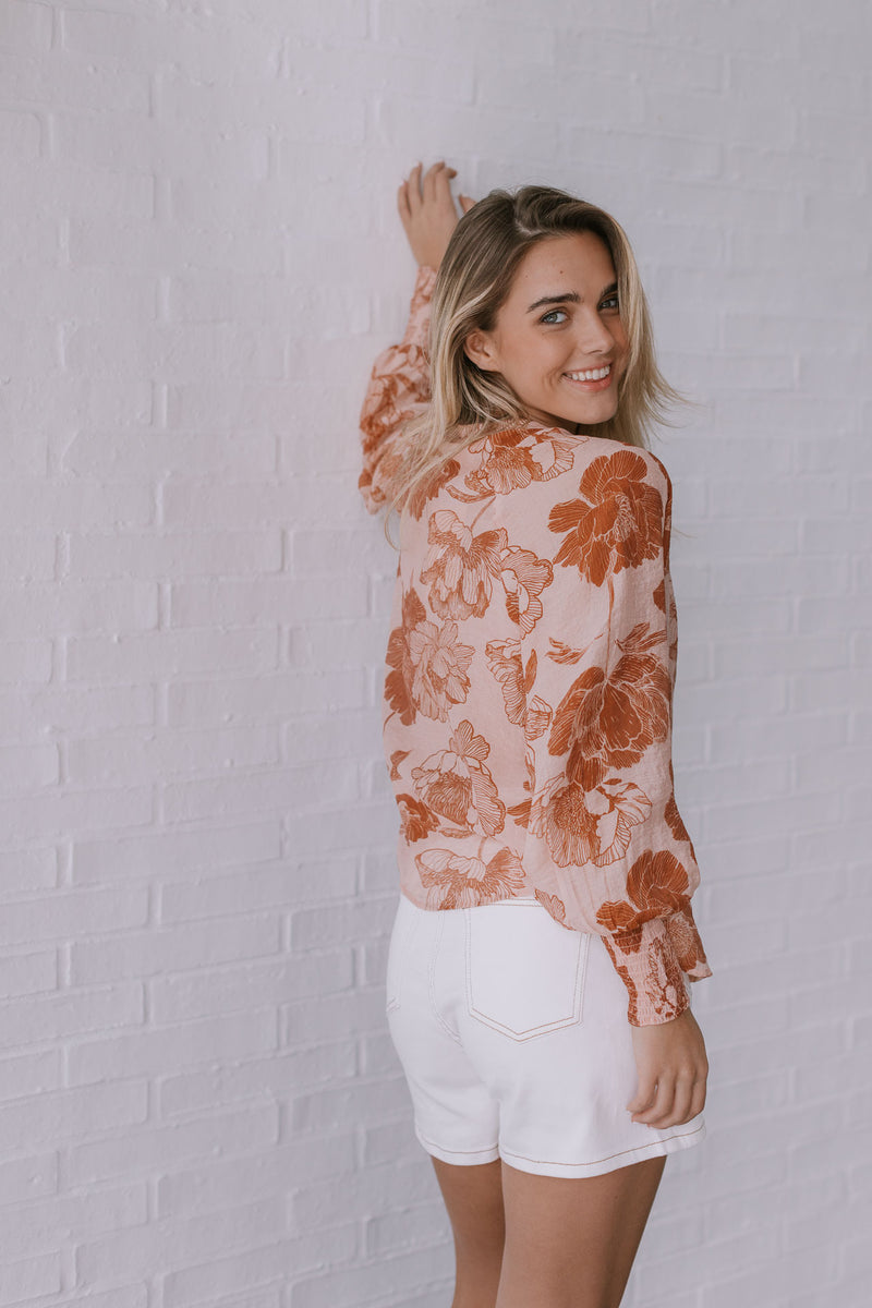 Ava Floral Top Tan/Blush