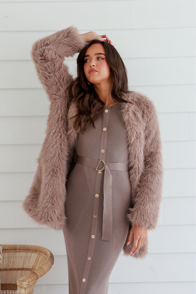 Kendall Fur Cost Latte