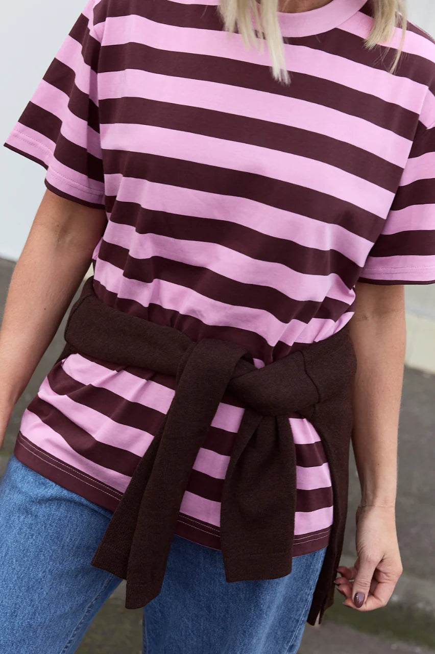 Carter Bold Tee Violet Plum Stripe