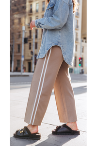 Noah Crop Pant Camel Stripe