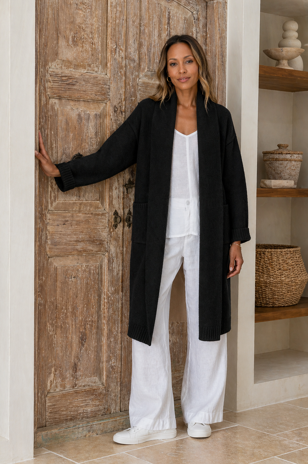 Leica Cardigan Black