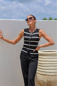 Stacy Knit Vest Black Stripe