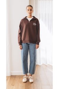Feather Logo Sweater Chocolate