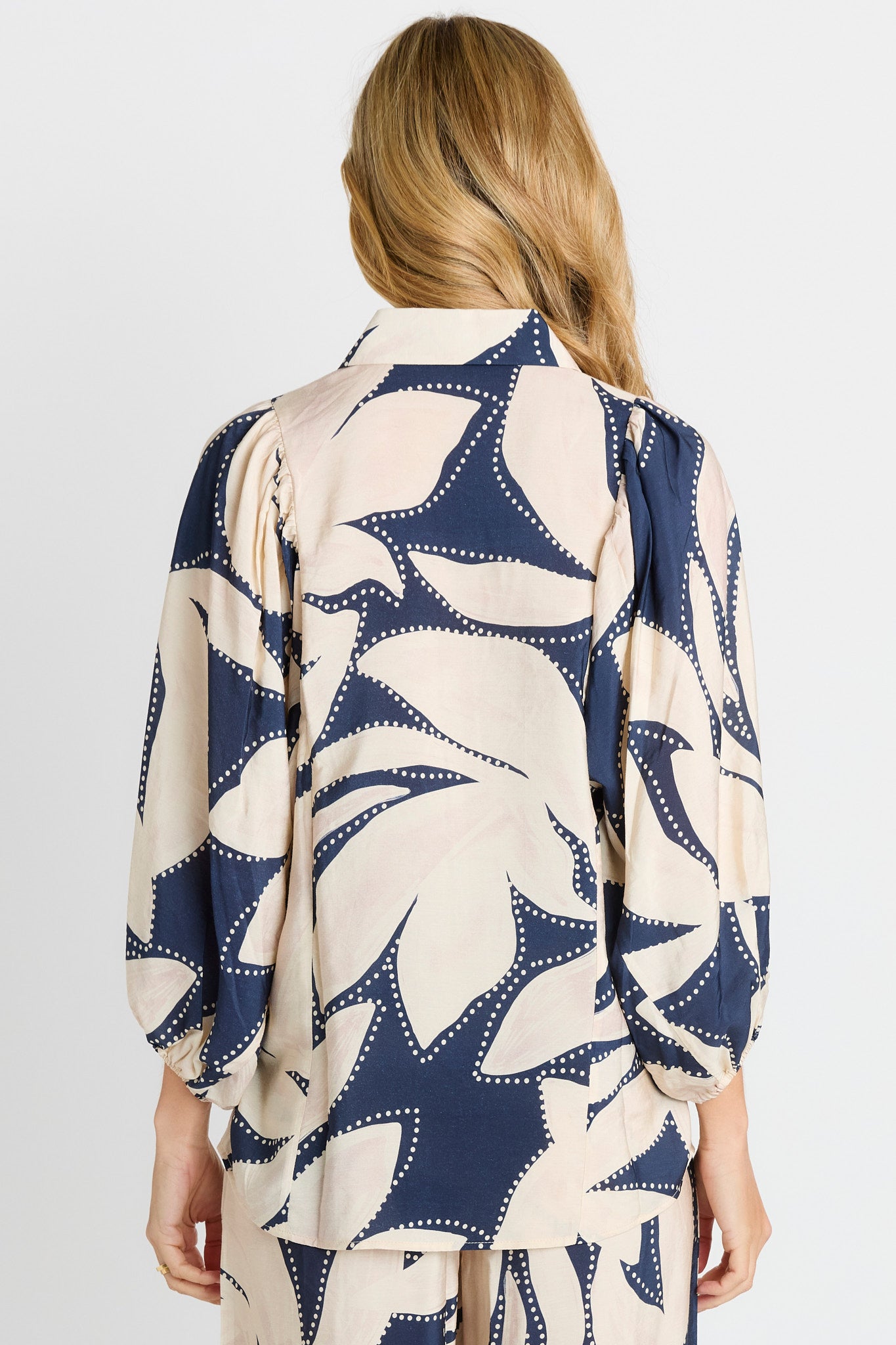 Nova Shirt Navy Floral