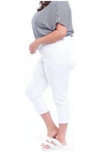 Maisie Capri Jean White