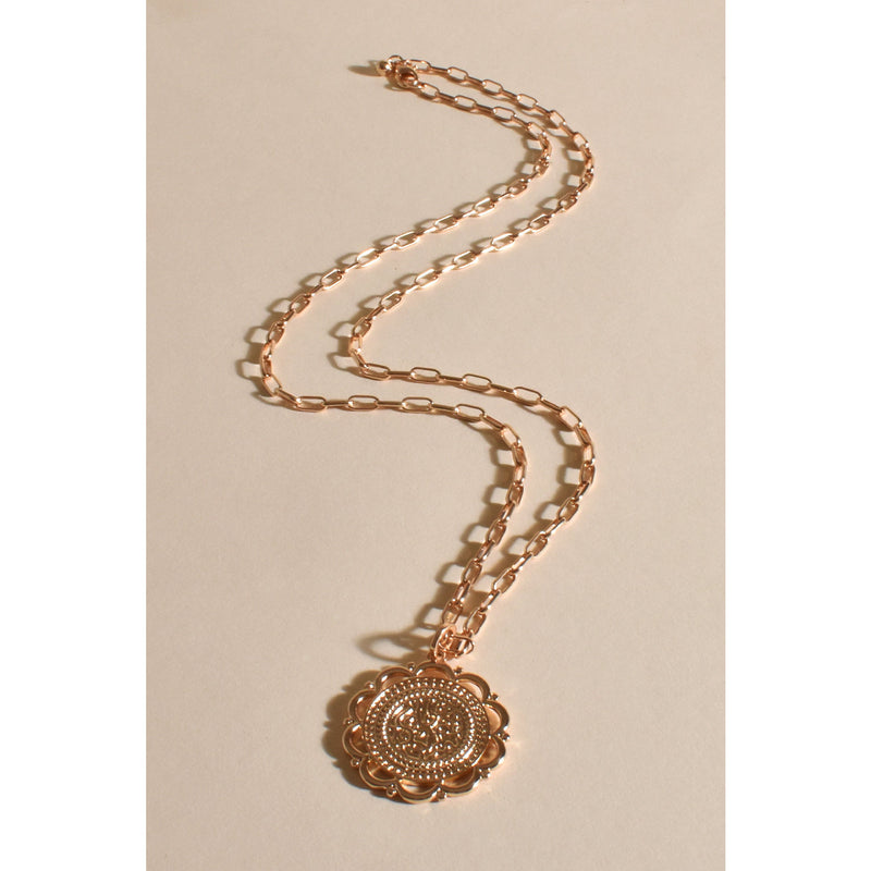 Long Vintage Pendant Necklace Gold