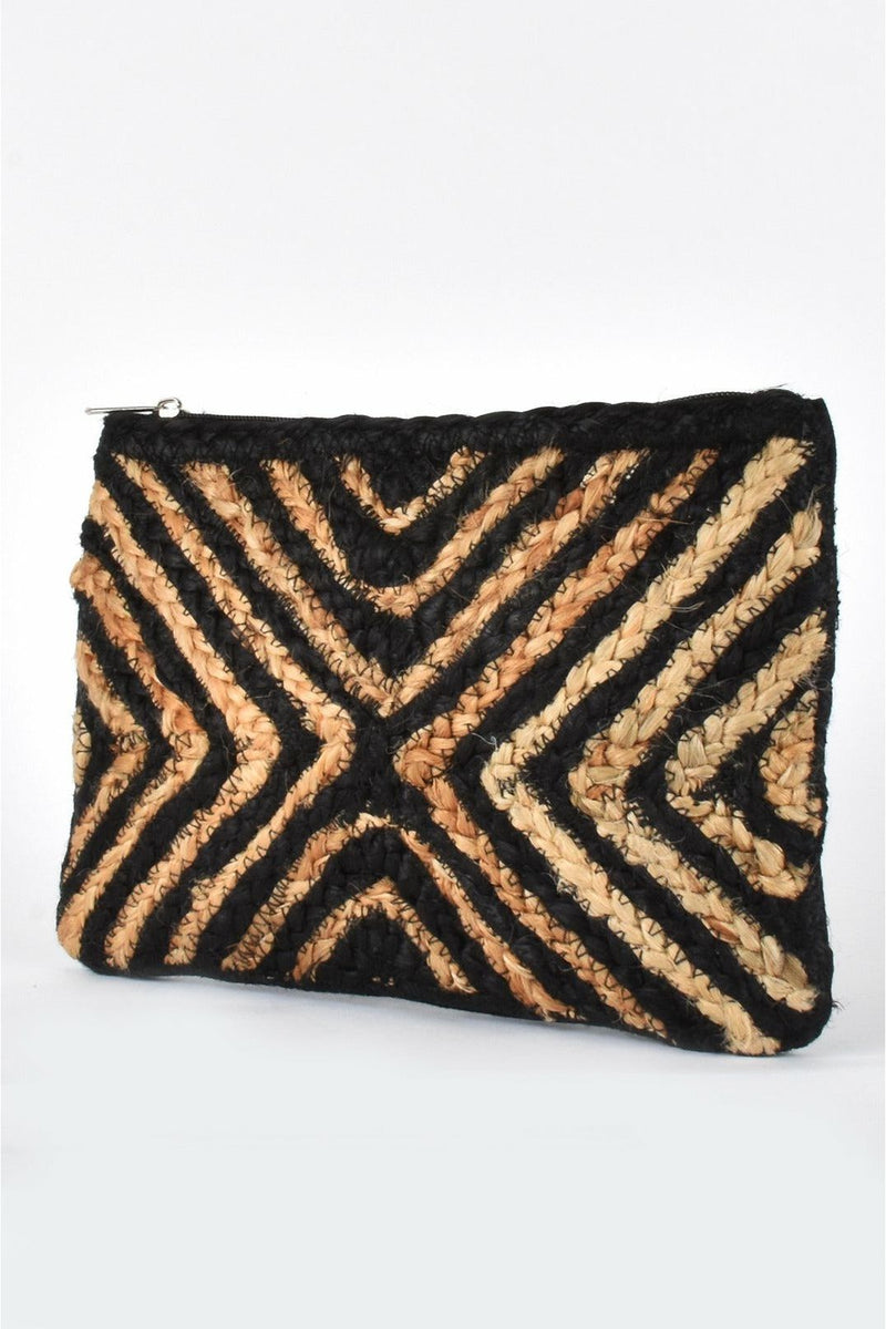 Contrast Pattern Weave Clutch Black