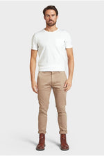 Skinny Stretch Chino Sesame