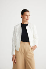 Versaile Jacket White