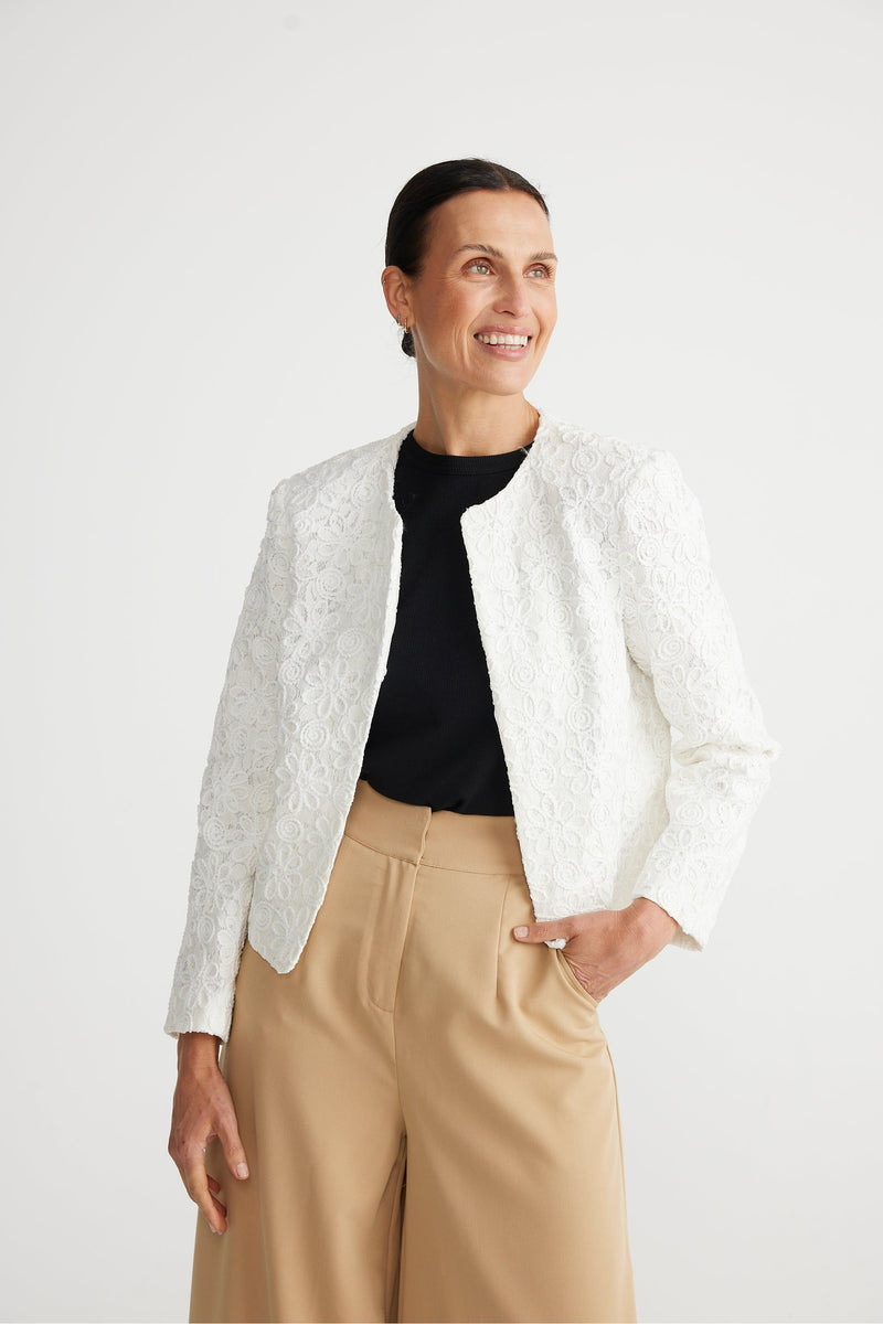 Versaile Jacket White