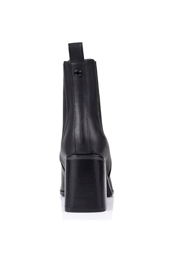 Limber Chelsea Boot Black