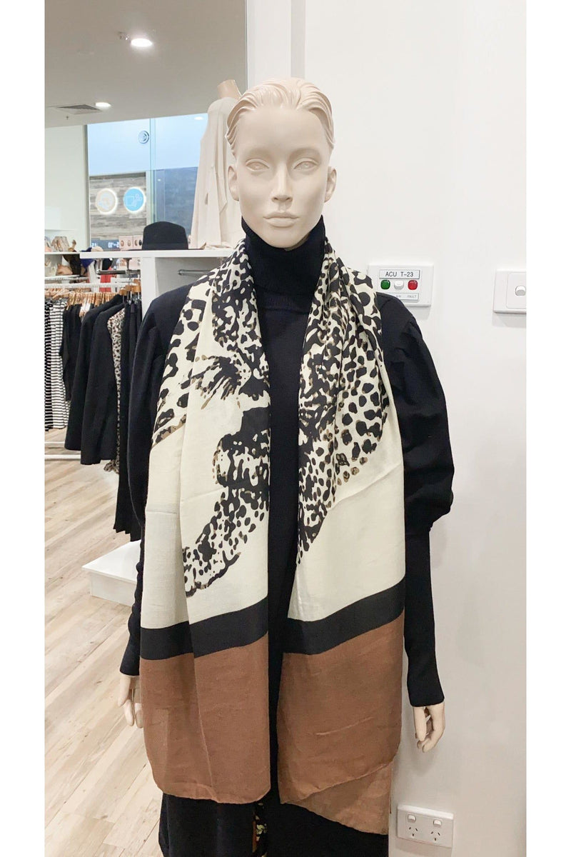 Tiger Scarf Brown